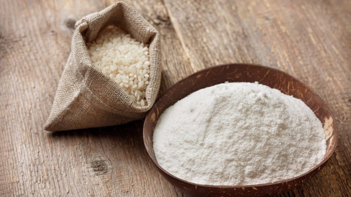 bột gạo làm bánh gì?